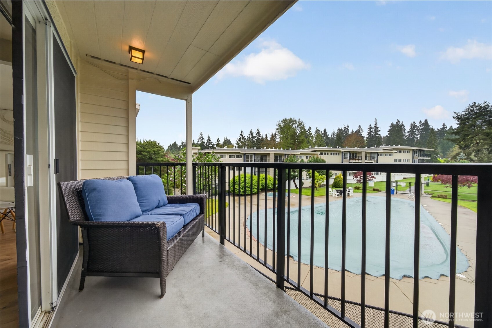 12701 NE 9th Place #D209, Bellevue, WA 98005