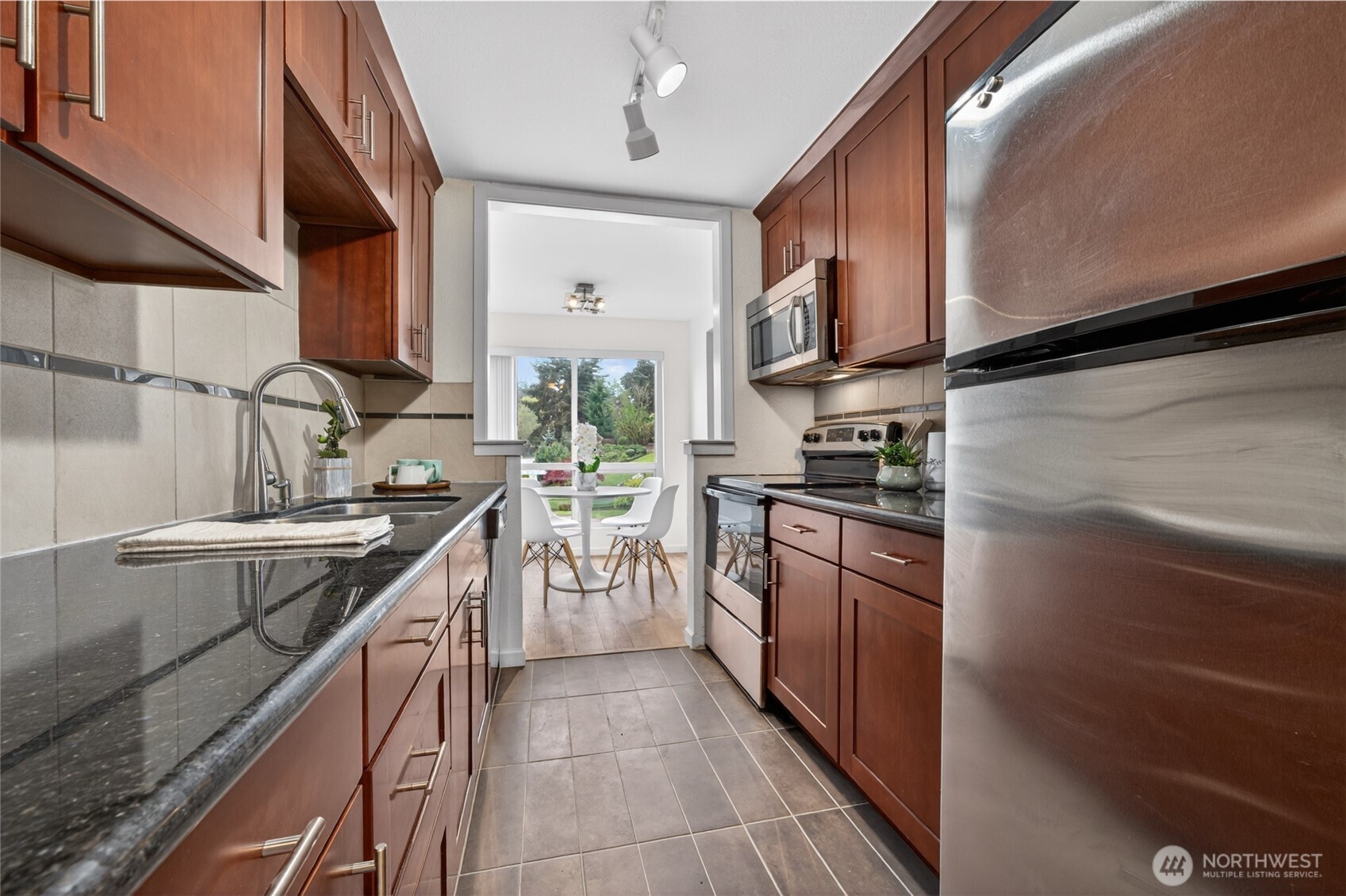 12701 NE 9th Place #D209, Bellevue, WA 98005