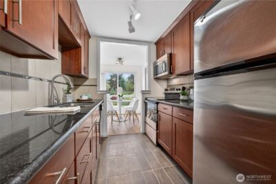 12701 NE 9th Place #D209, Bellevue, WA 98005 - Photo 9