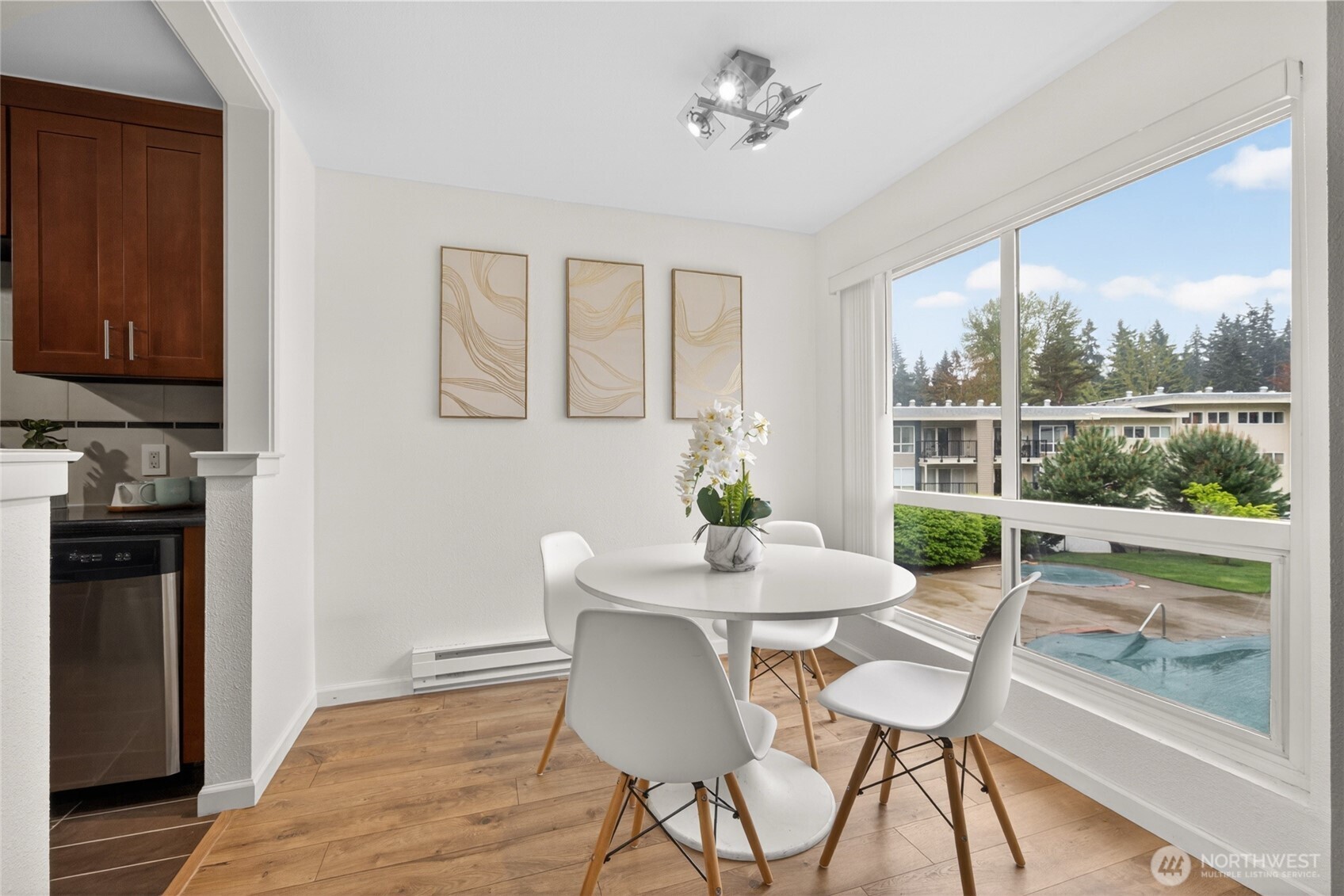 12701 NE 9th Place #D209, Bellevue, WA 98005
