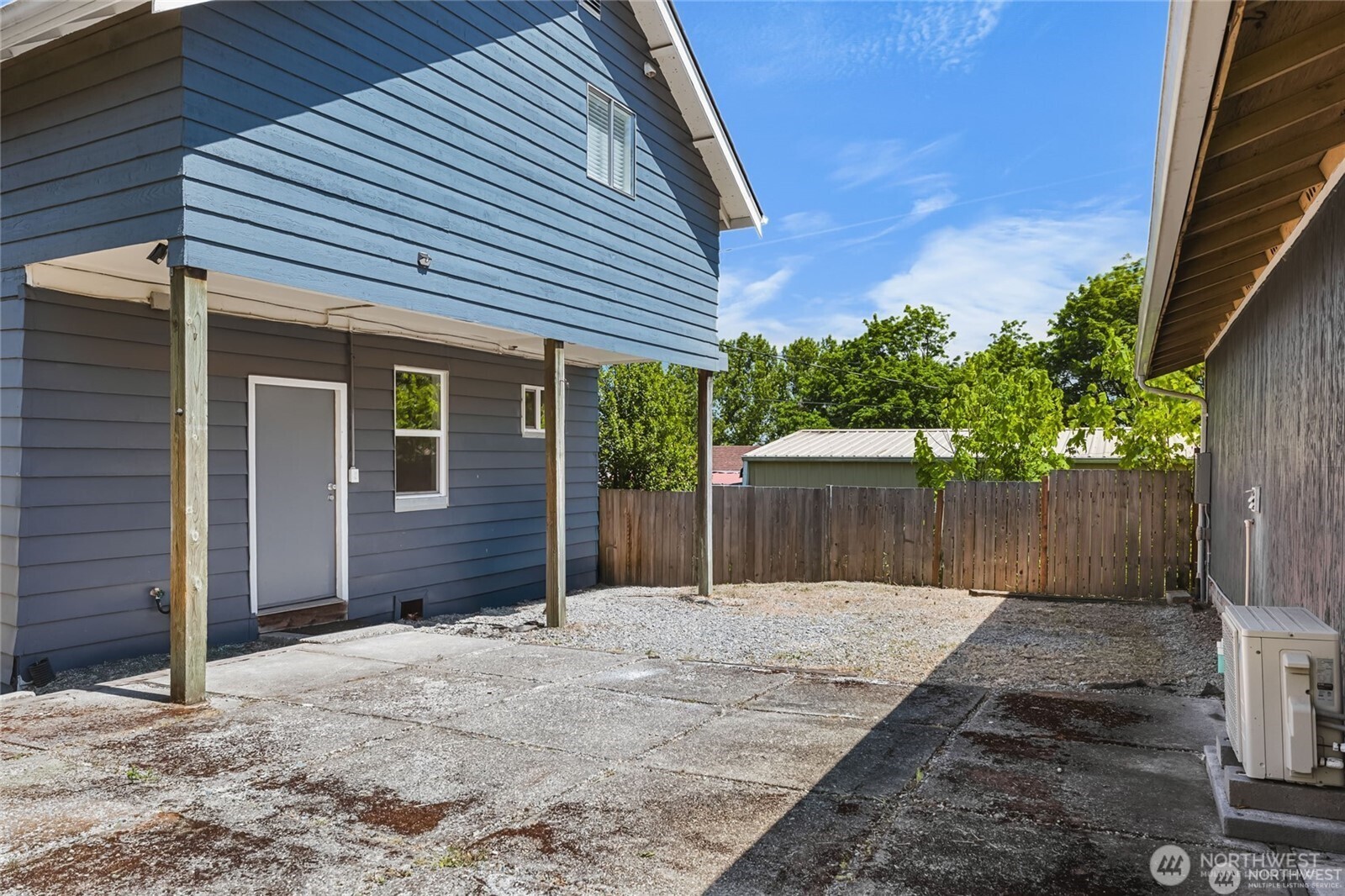 1306 E 32nd Street , Tacoma, WA 98404