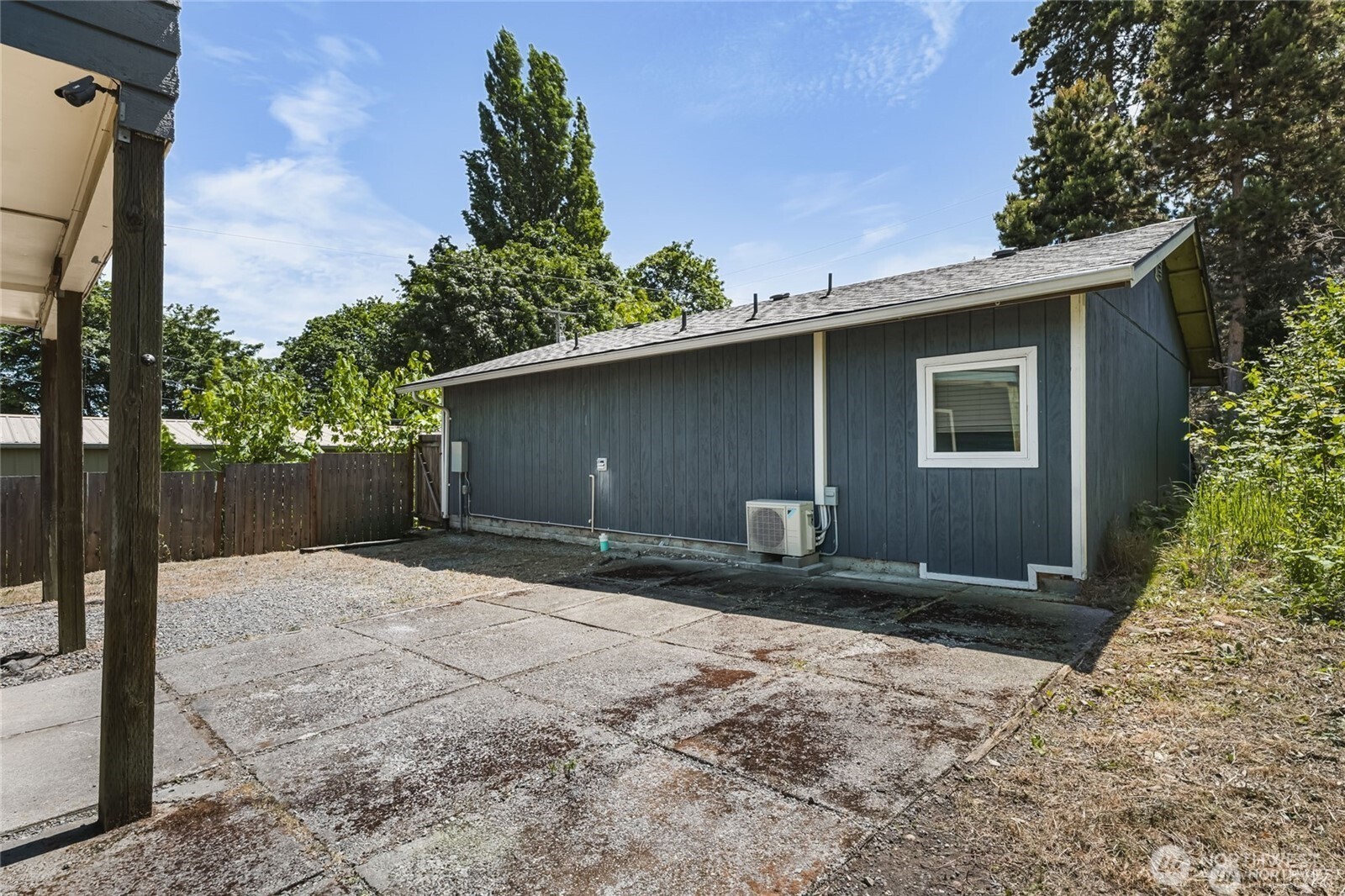 1306 E 32nd Street , Tacoma, WA 98404