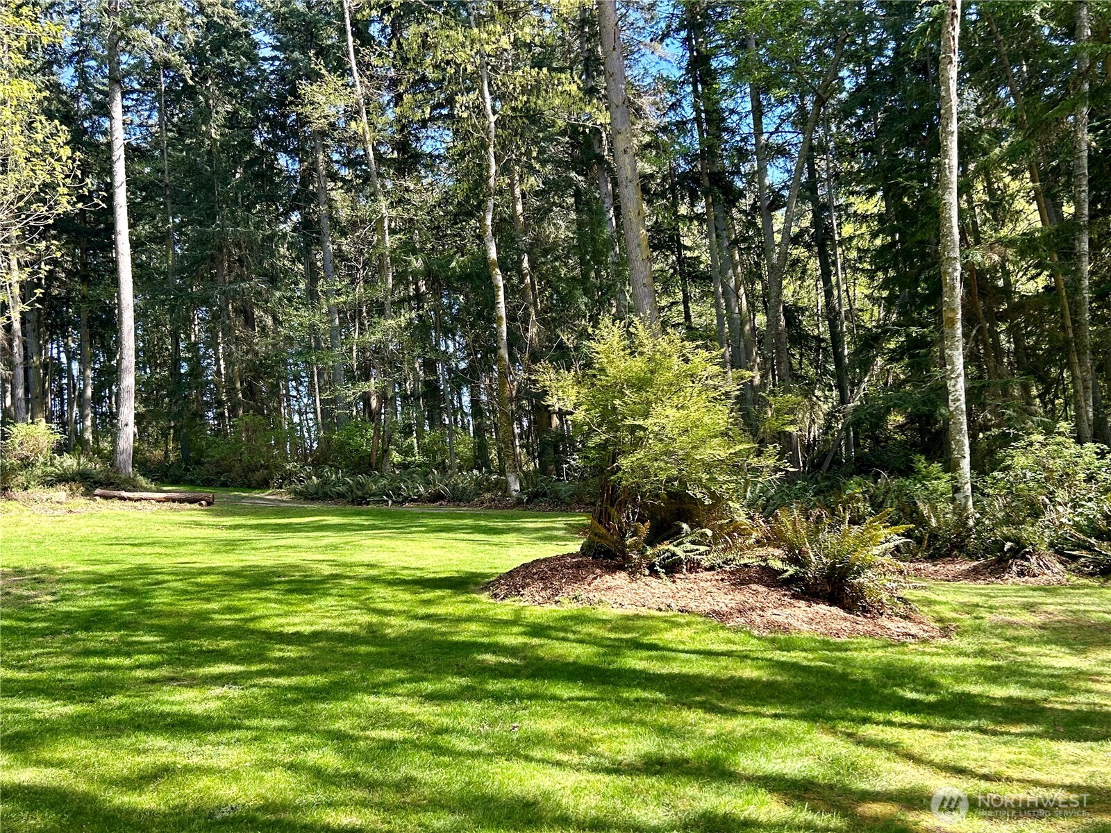 4236 Goatsbeard Lane , Clinton, WA 98236