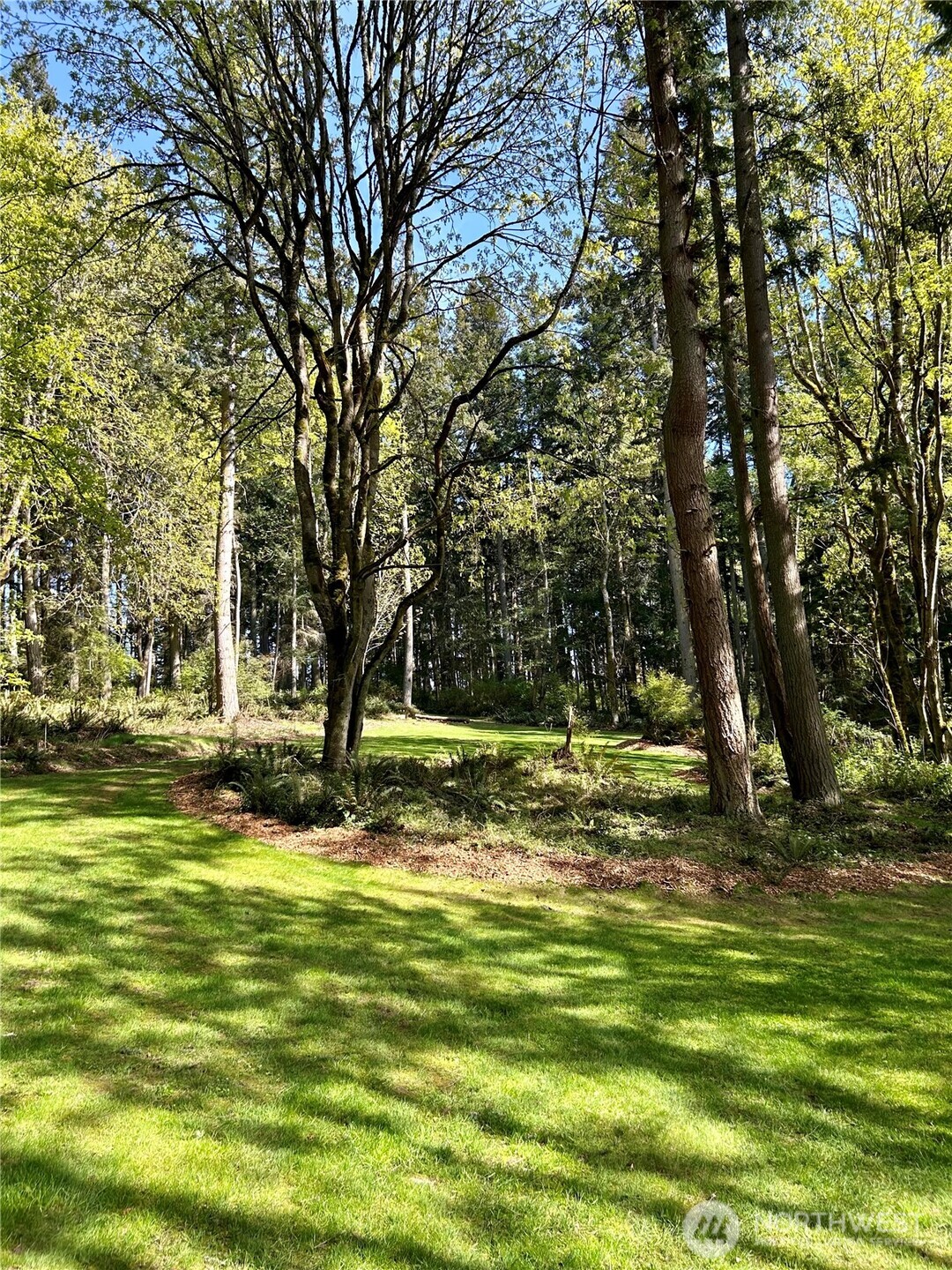 4236 Goatsbeard Lane , Clinton, WA 98236