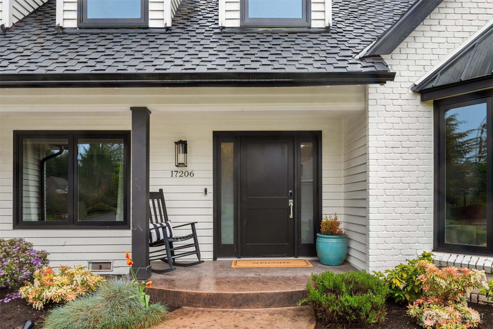 17206 SE 46th Street , Bellevue, WA 98006