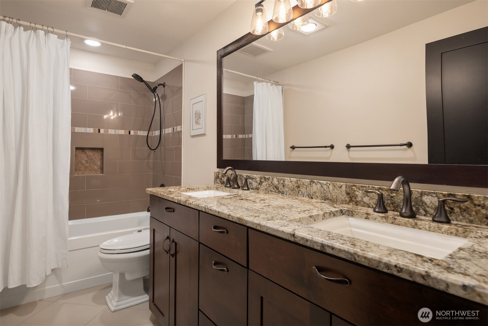 17206 SE 46th Street , Bellevue, WA 98006
