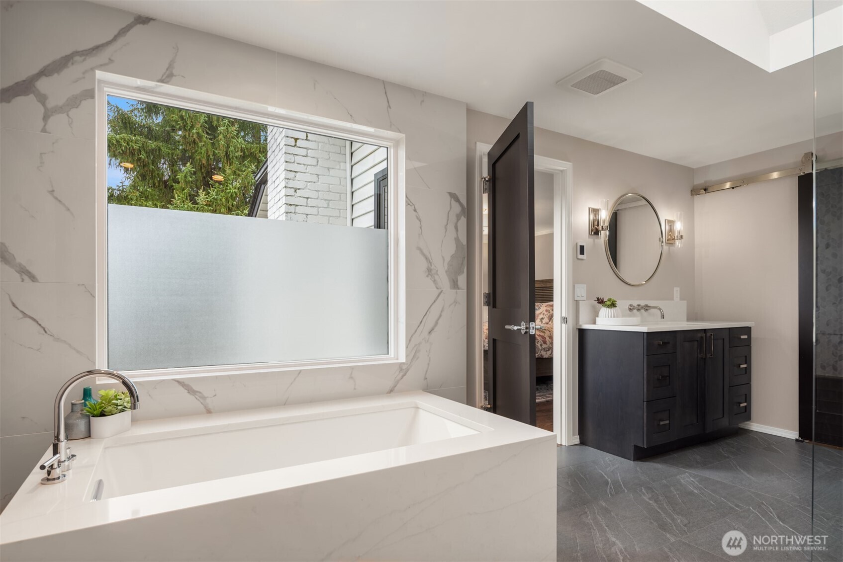 17206 SE 46th Street , Bellevue, WA 98006