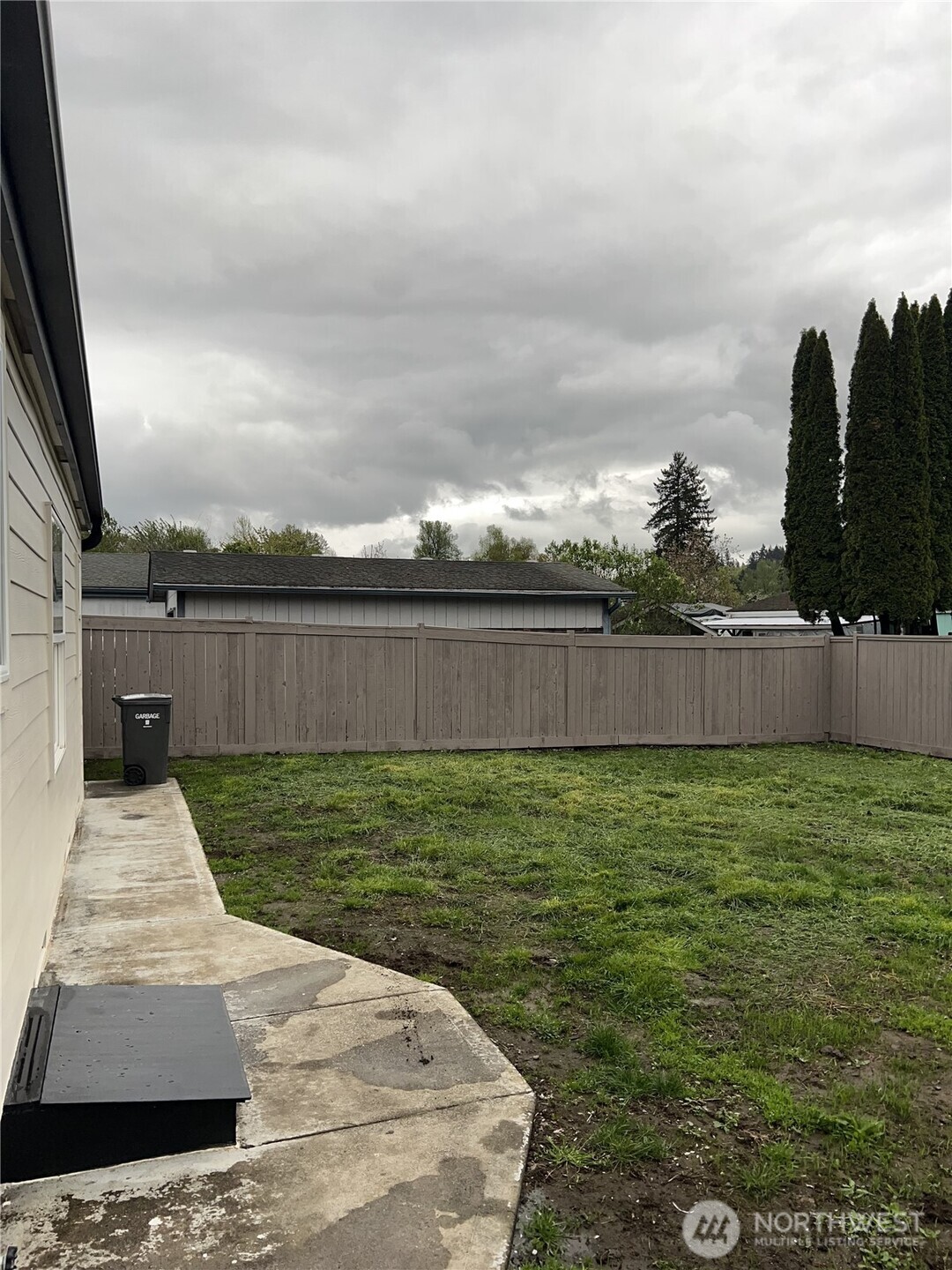 2010 4th Street SE, Auburn, WA 98002