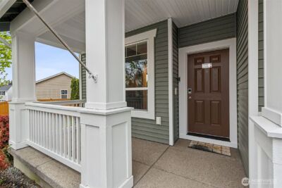 1398 Ebbets Drive SW, Tumwater, WA 98512-4613 - Photo 3