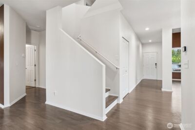 1398 Ebbets Drive SW, Tumwater, WA 98512-4613 - Photo 4