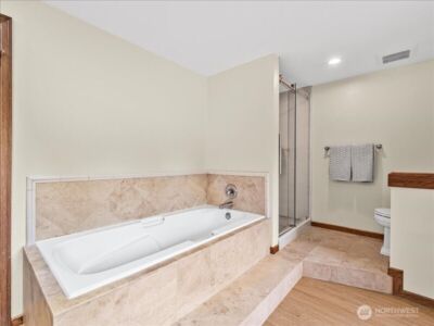 2837 220th Place NE, Sammamish, WA 98074 - Photo 14