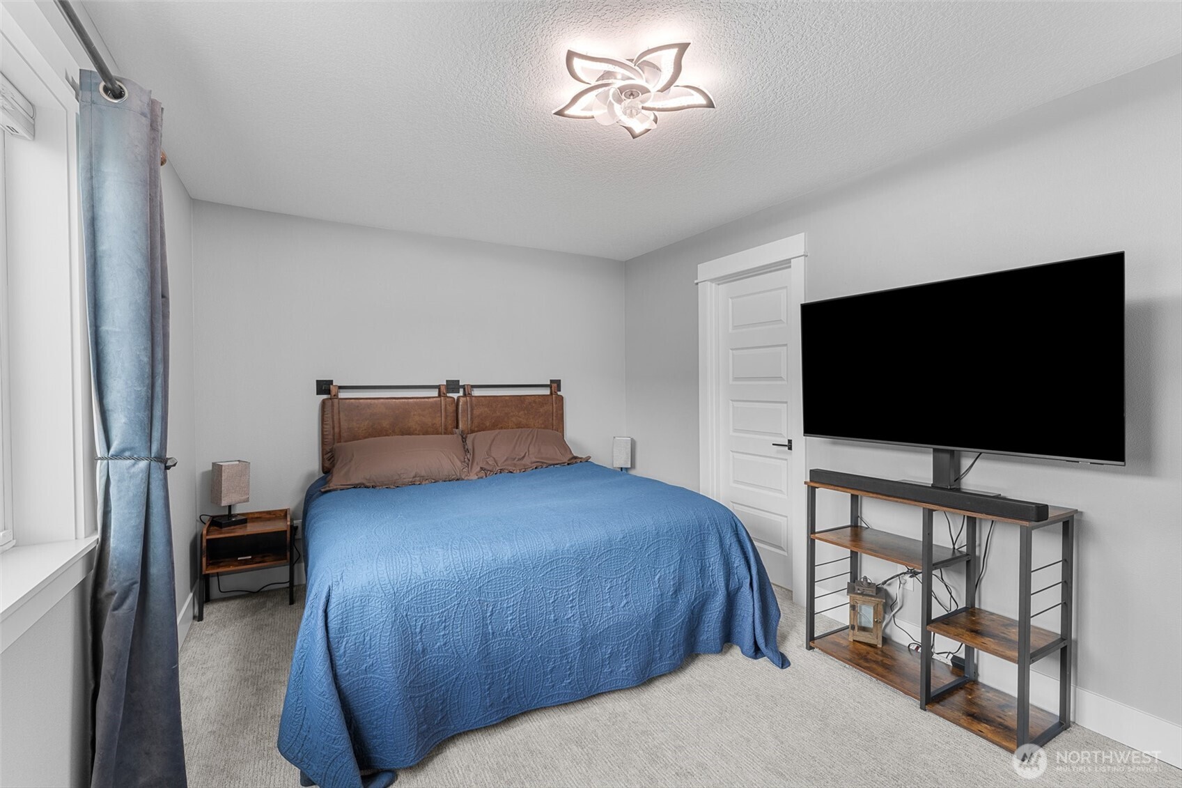 4628 S 16th Drive , Ridgefield, WA 98642