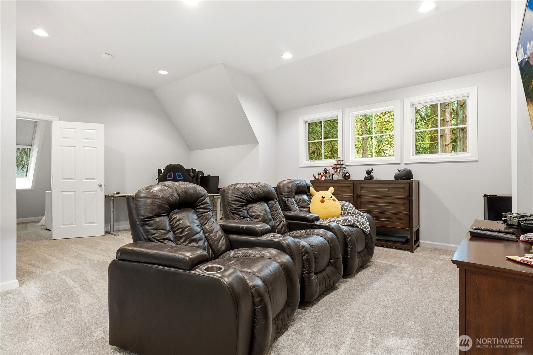 29213 SE 5th Street , Fall City, WA 98024