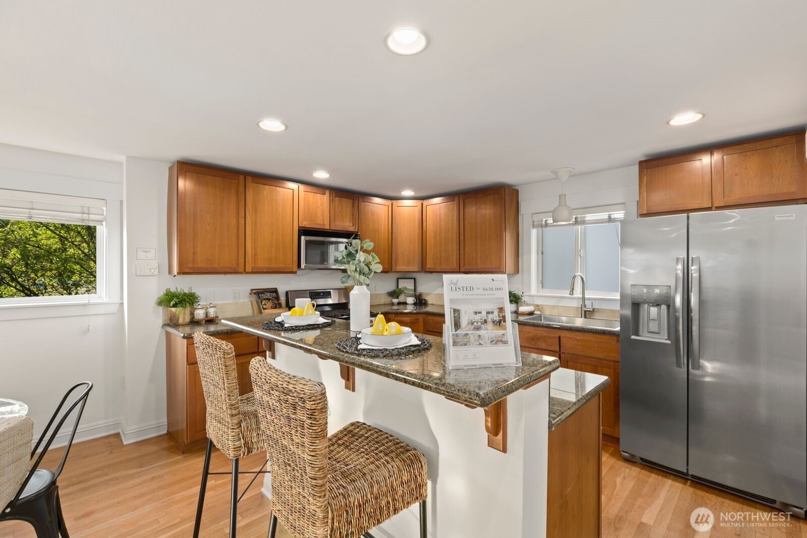 337 N 105th Street #A, Seattle, WA 98133