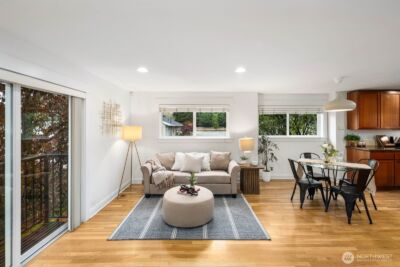 337 N 105th Street #A, Seattle, WA 98133 - Photo 2