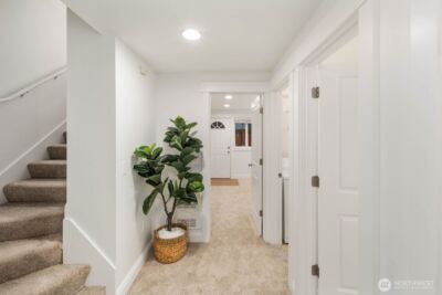 337 N 105th Street #A, Seattle, WA 98133 - Photo 9