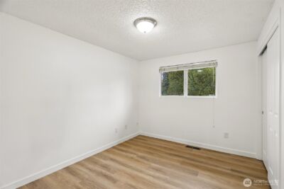 22904 41st Place W, Mountlake Terrace, WA 98043 - Photo 22