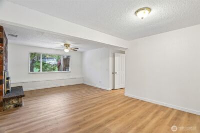 22904 41st Place W, Mountlake Terrace, WA 98043 - Photo 28