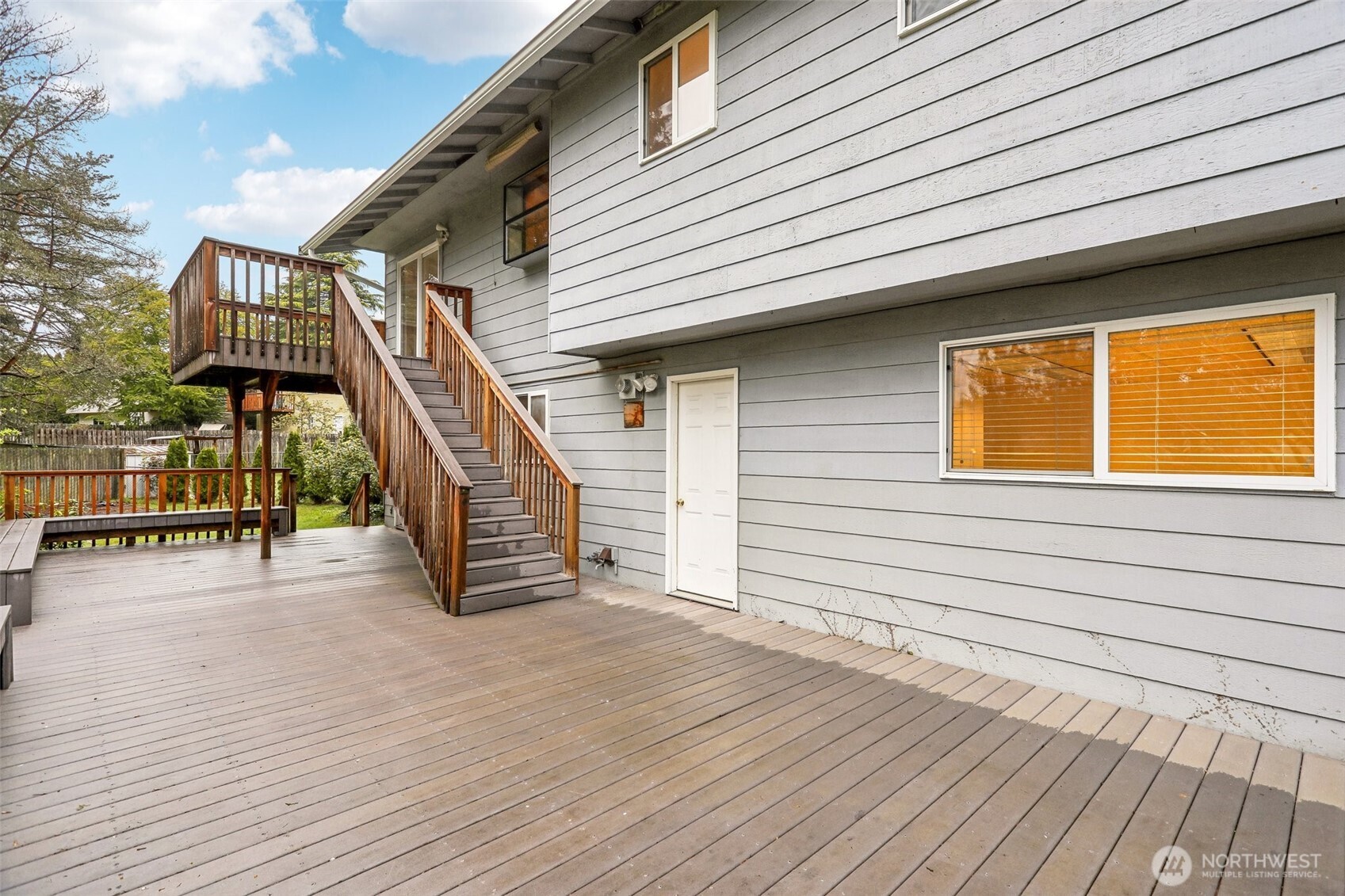22904 41st Place W, Mountlake Terrace, WA 98043