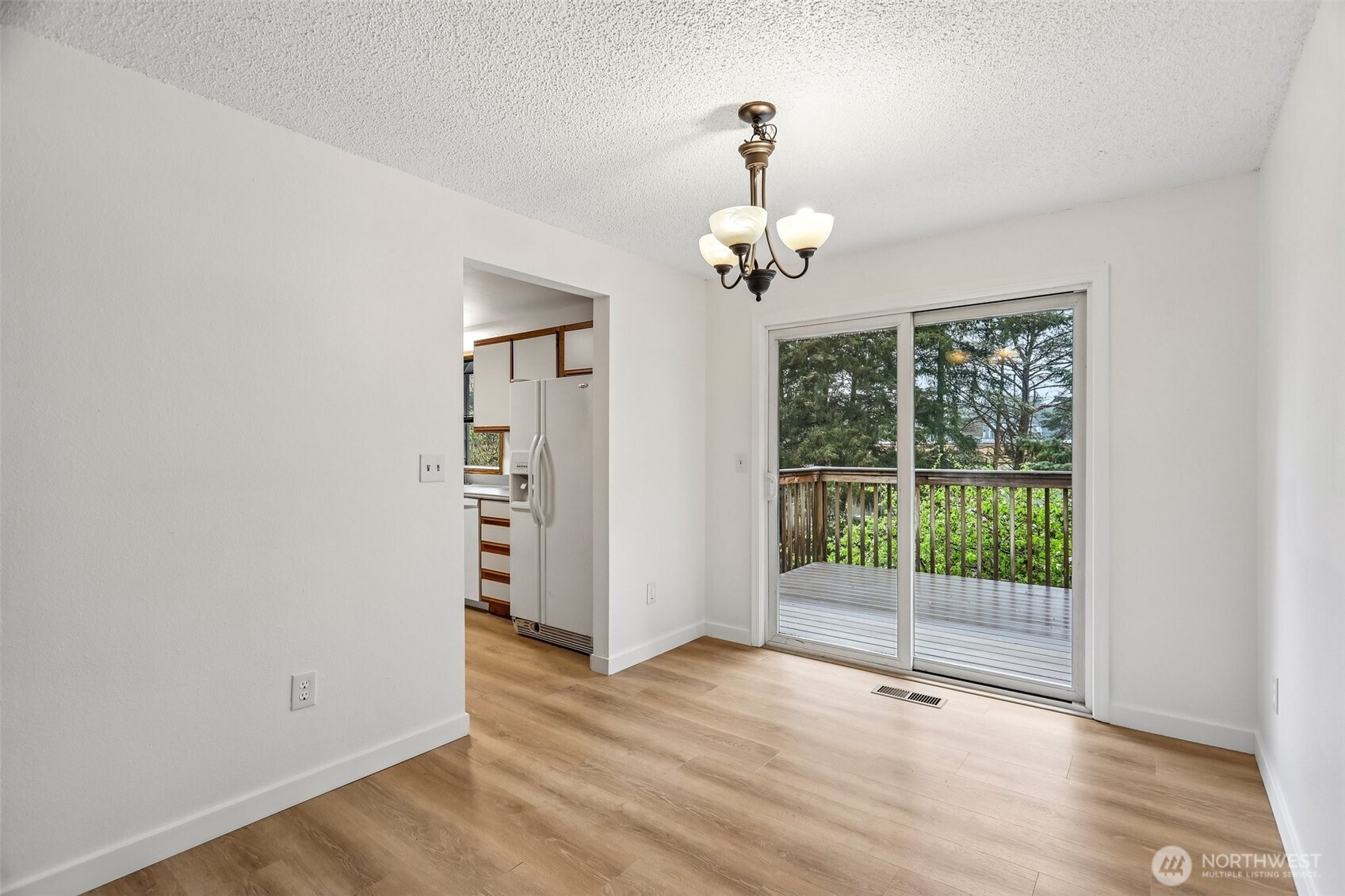 22904 41st Place W, Mountlake Terrace, WA 98043