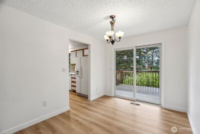 22904 41st Place W, Mountlake Terrace, WA 98043 - Photo 10