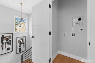9537 Dayton Avenue N, Seattle, WA 98103 - Photo 14