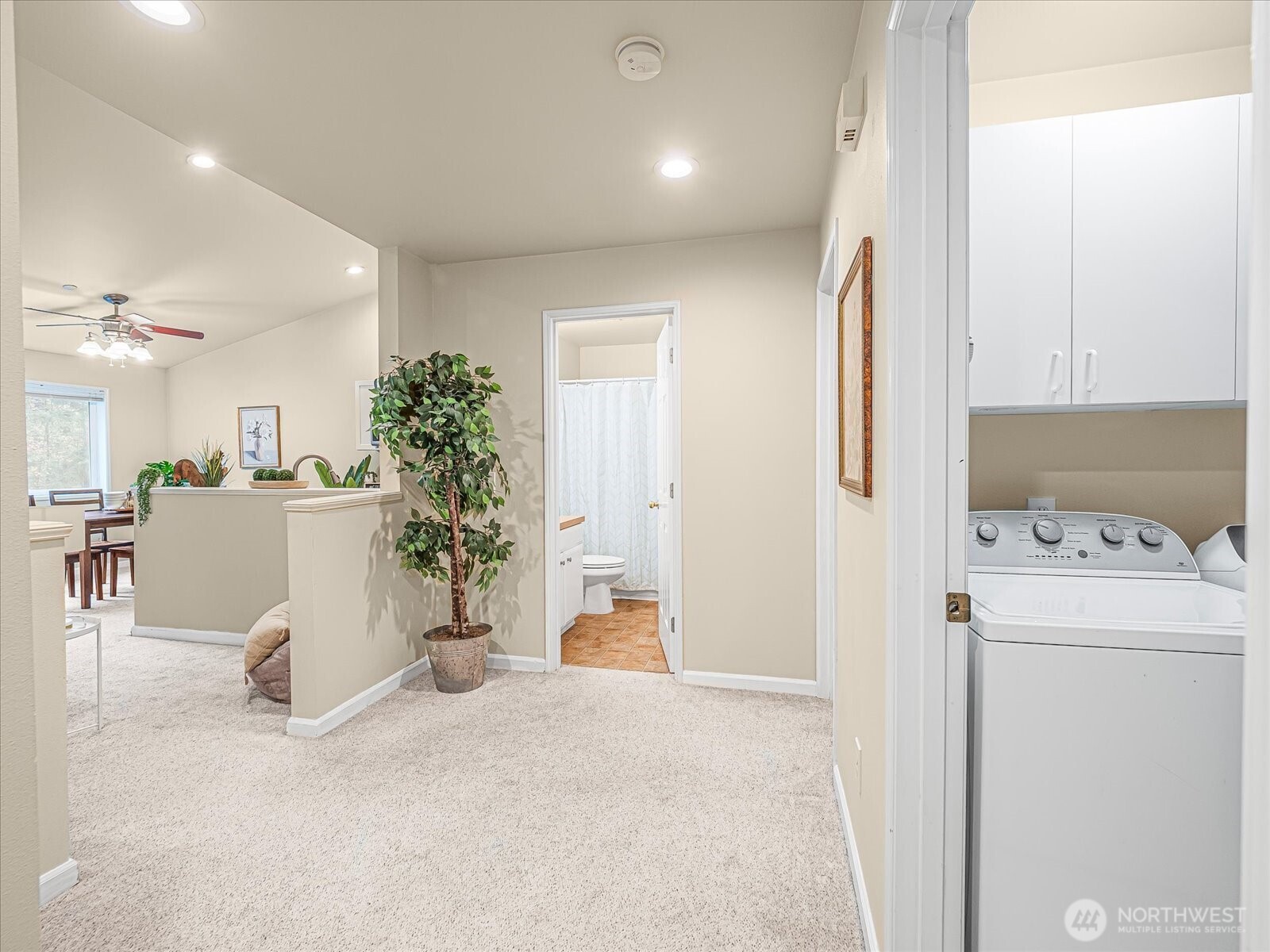 6527 200th Street SW #301, Lynnwood, WA 98036