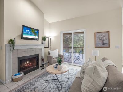 6527 200th Street SW #301, Lynnwood, WA 98036 - Photo 4