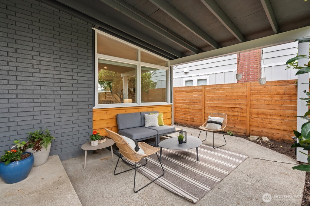 7142 31st Avenue SW, Seattle, WA 98126