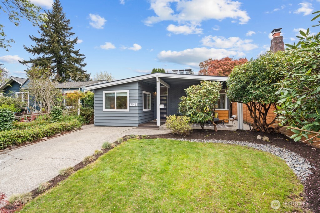 7142 31st Avenue SW, Seattle, WA 98126