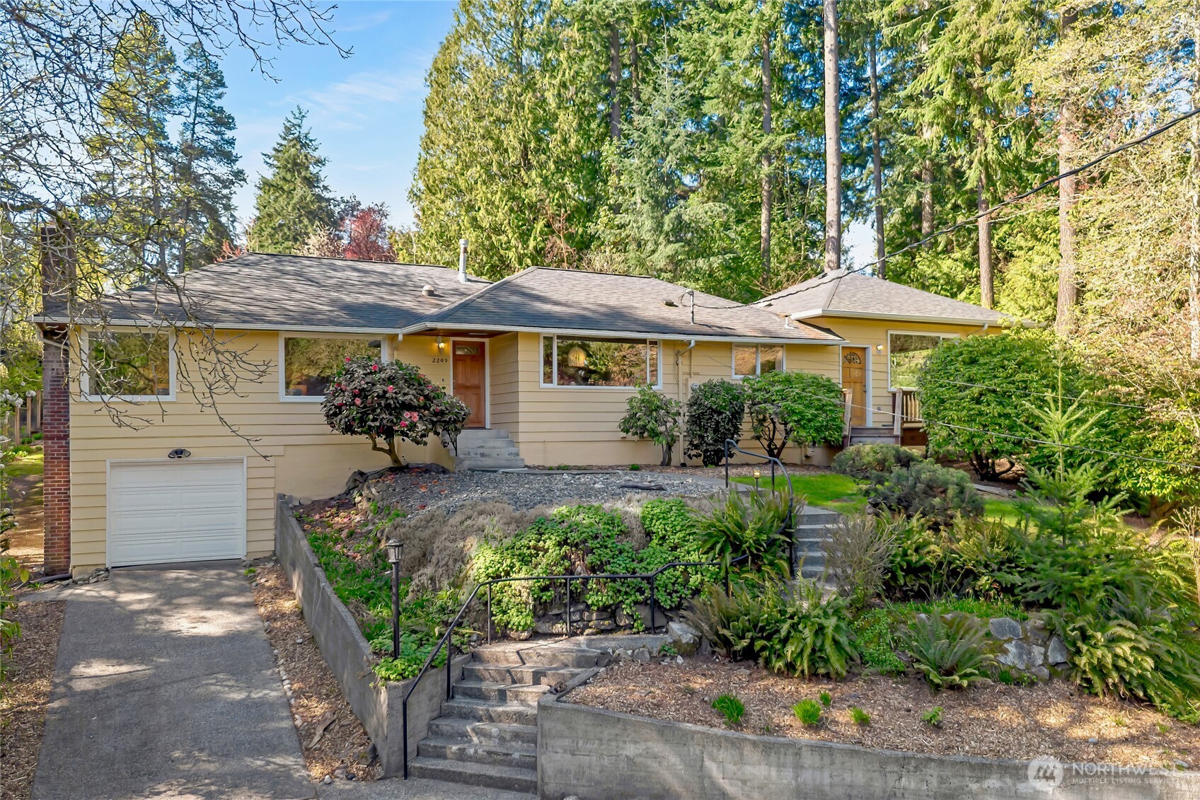 2209 NE 177th Street , Shoreline, WA 98155