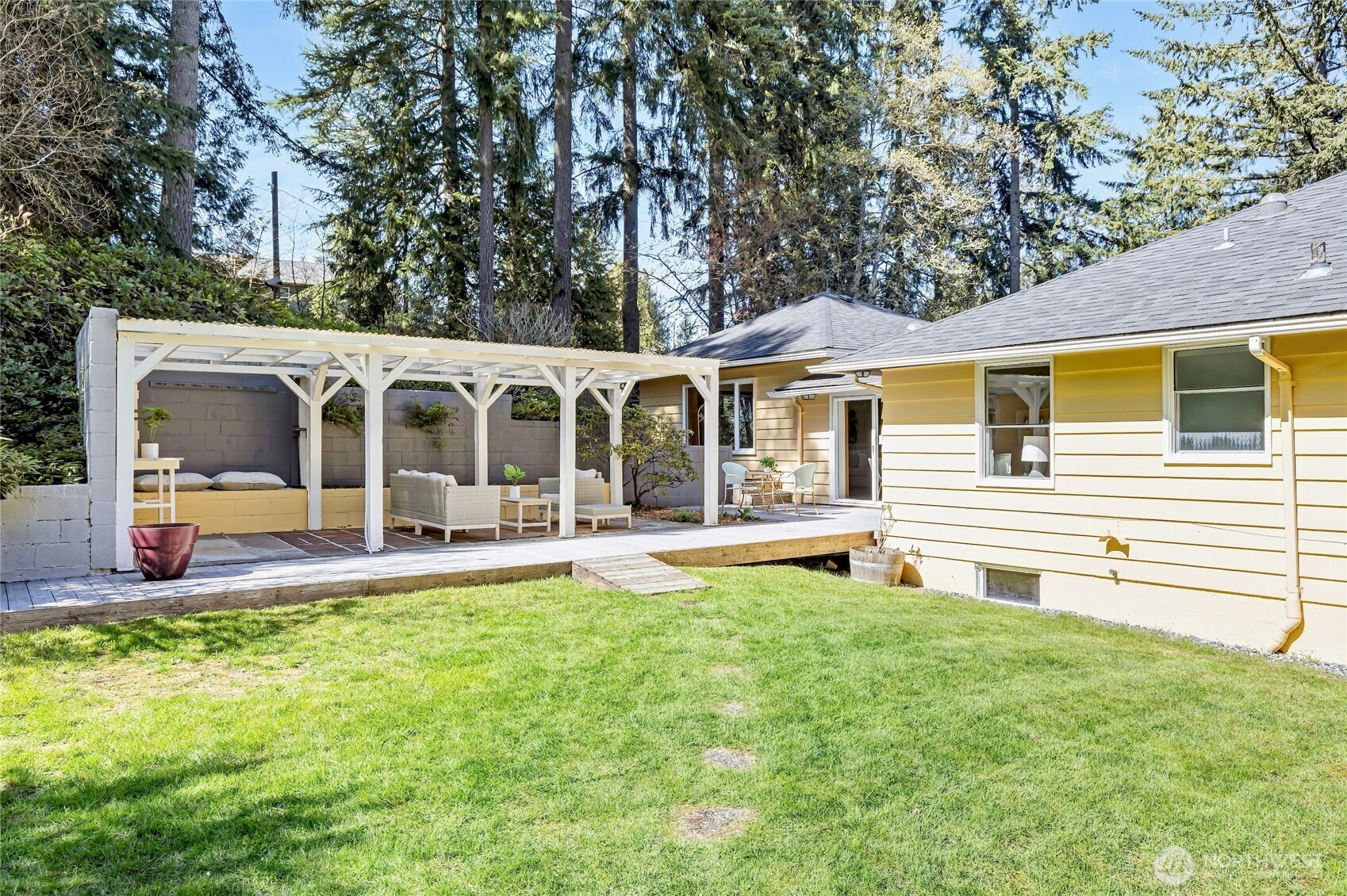 2209 NE 177th Street , Shoreline, WA 98155