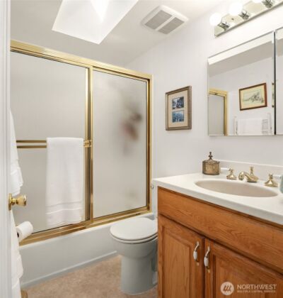 5457 21st Avenue SW, Seattle, WA 98106 - Photo 17