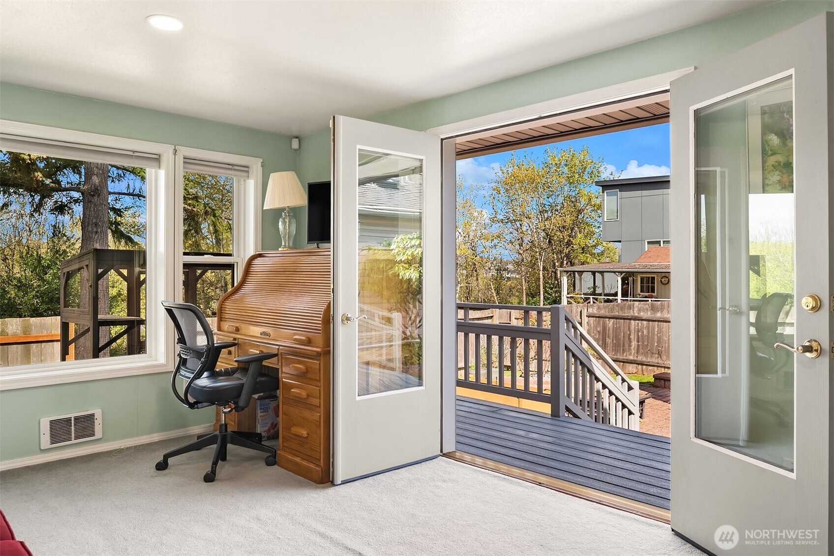 5457 21st Avenue SW, Seattle, WA 98106