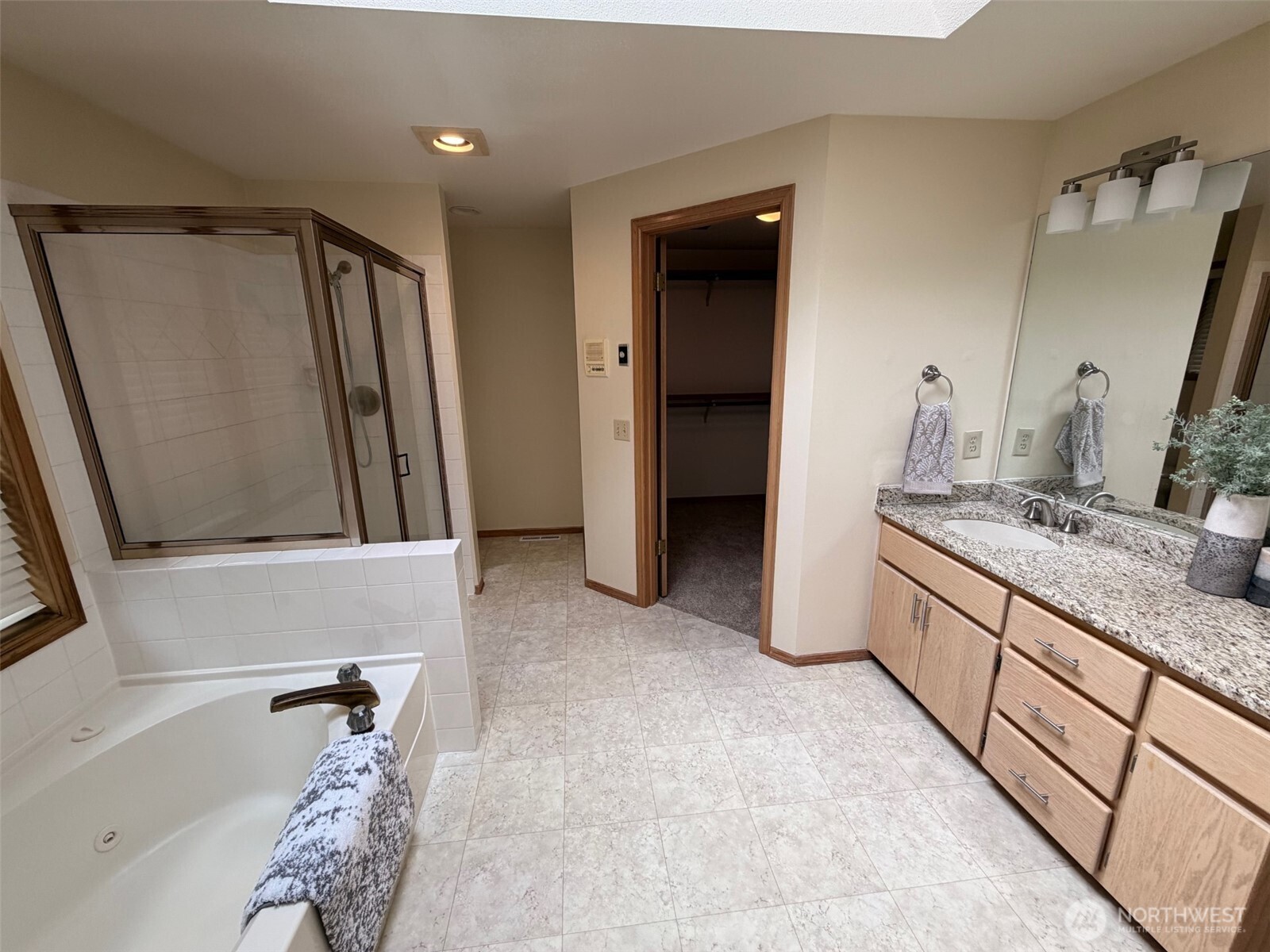 14819 SE 66th Street , Bellevue, WA 98006-5021