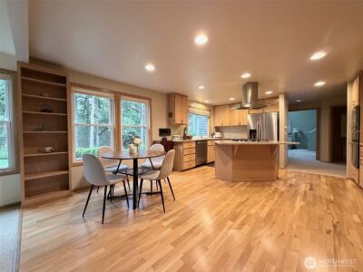 14819 SE 66th Street , Bellevue, WA 98006-5021 - Photo 3