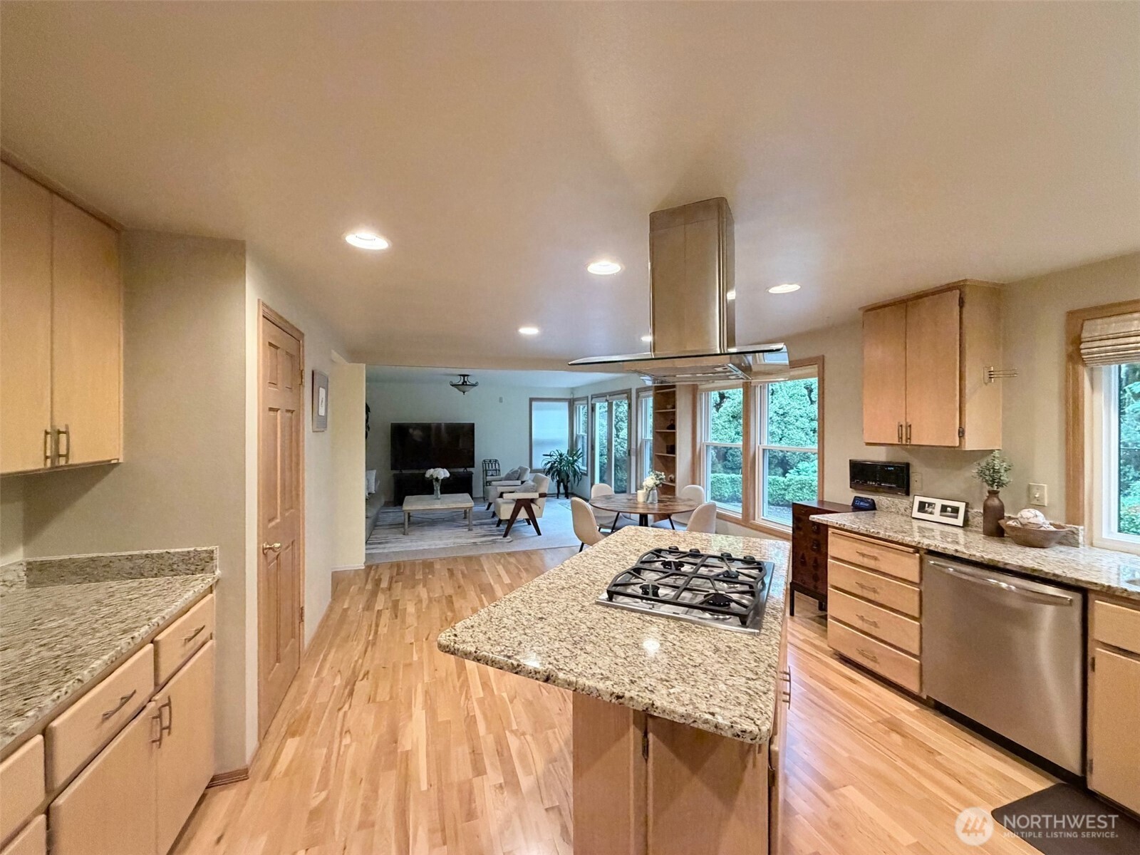 14819 SE 66th Street , Bellevue, WA 98006-5021
