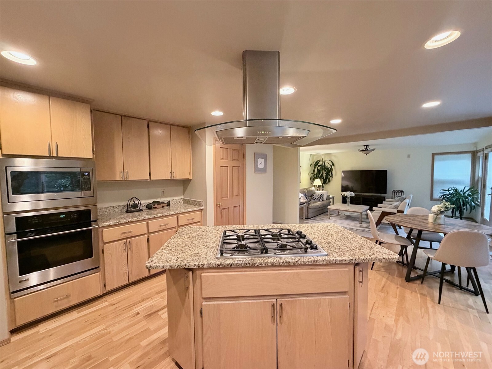 14819 SE 66th Street , Bellevue, WA 98006-5021