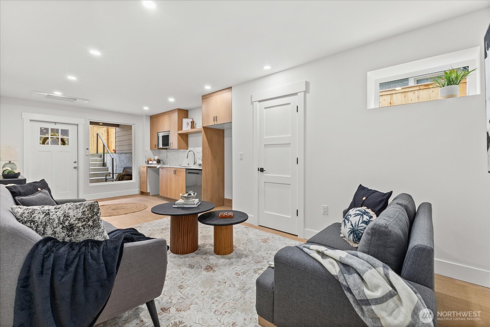9535 Dayton Avenue N, Seattle, WA 98103