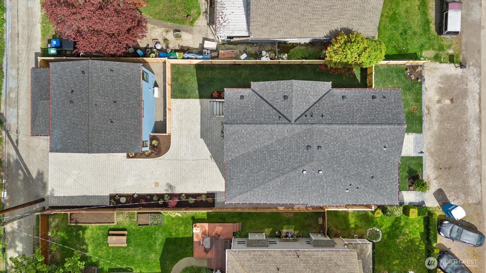 9535 Dayton Avenue N, Seattle, WA 98103