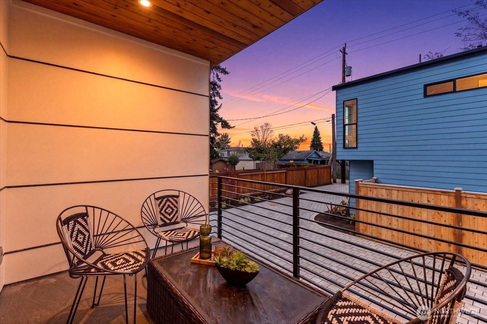 9535 Dayton Avenue N, Seattle, WA 98103