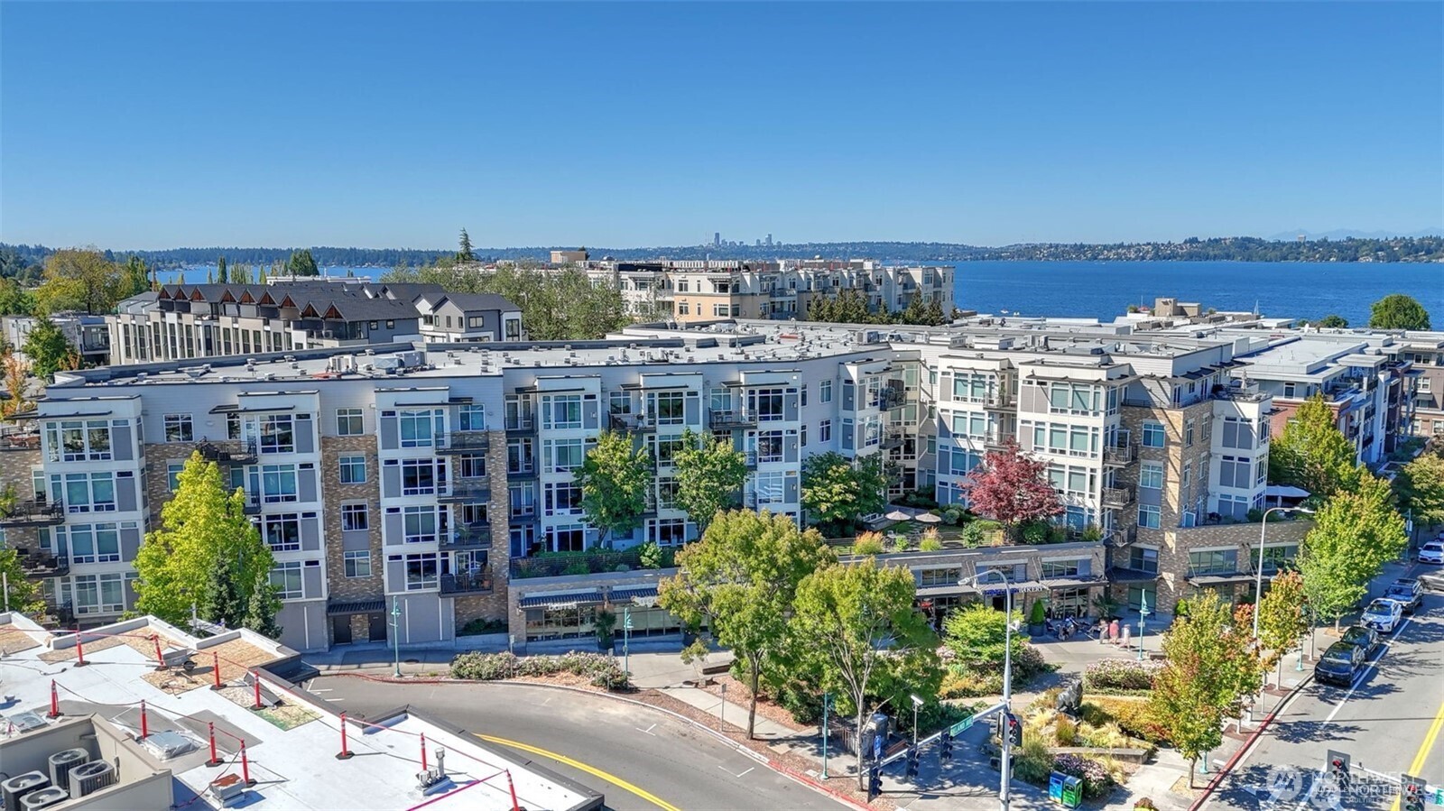 211 Kirkland Avenue #208, Kirkland, WA 98033