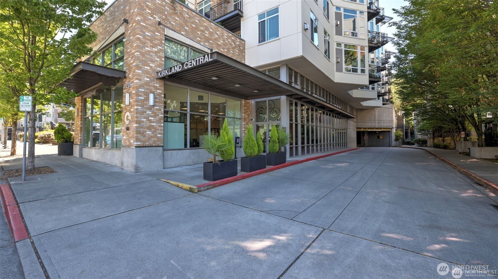 211 Kirkland Avenue #208, Kirkland, WA 98033