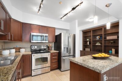211 Kirkland Avenue #208, Kirkland, WA 98033 - Photo 5