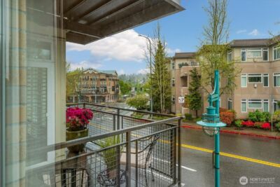 211 Kirkland Avenue #208, Kirkland, WA 98033 - Photo 9