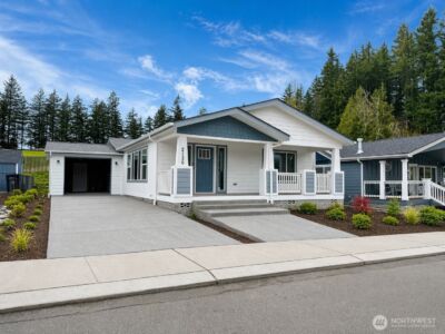 2126 Glacier Street #53, Enumclaw, WA 98022 - Photo 2