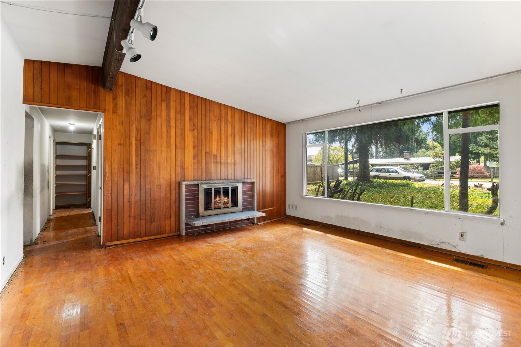 9012 NE 178th Street , Bothell, WA 98011