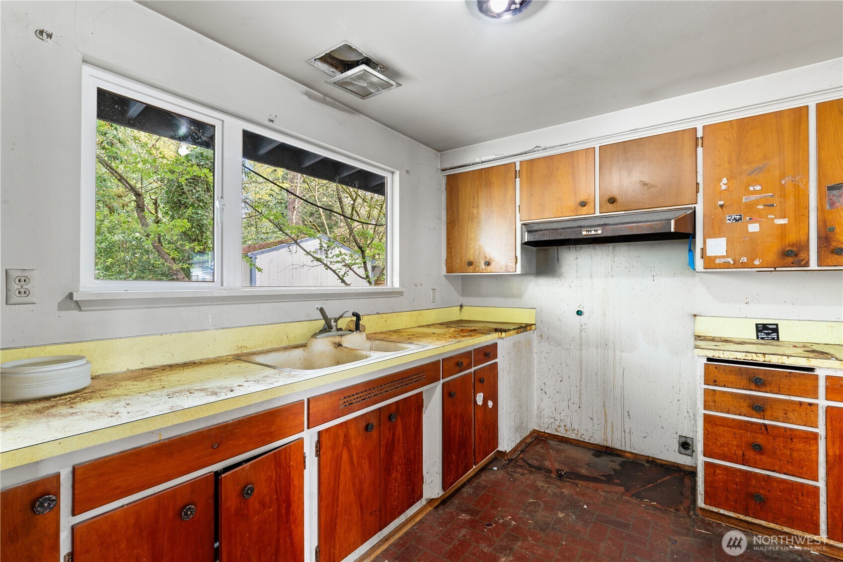 9012 NE 178th Street , Bothell, WA 98011