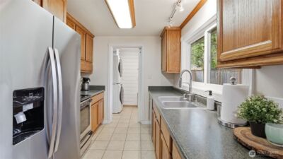 840 211th Place NE, Sammamish, WA 98074 - Photo 12