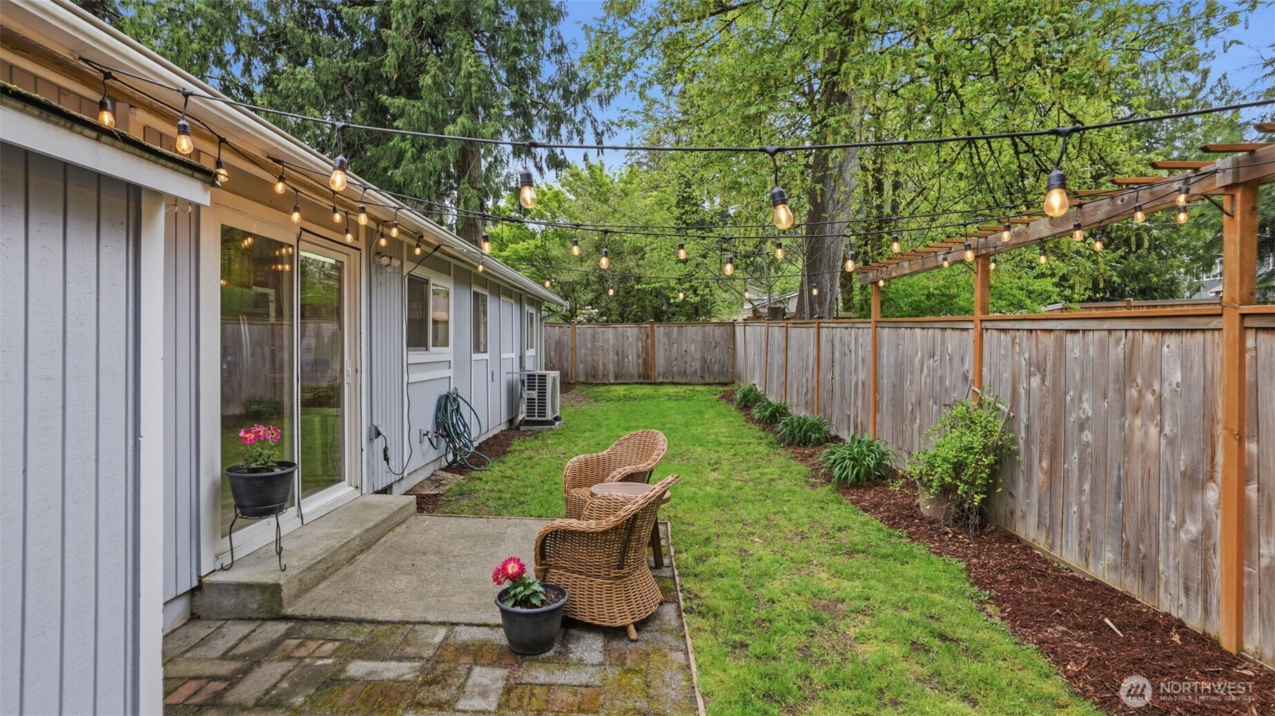840 211th Place NE, Sammamish, WA 98074